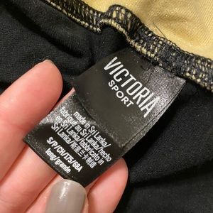Victoria’s Secret sport leggings